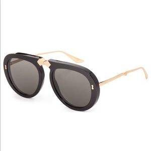Gucci woman's sunglasses